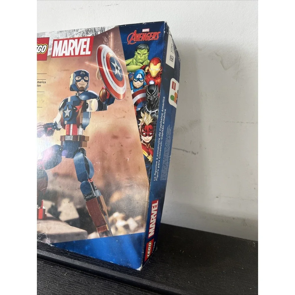 LEGO 310 Pieces Marvel Avengers Captain America Construction Figure 76258 New